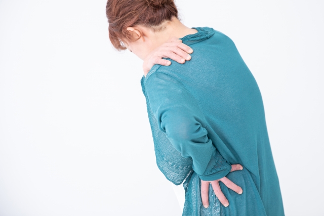 柏市・増尾で肩のつらさを感じている方のイメージ